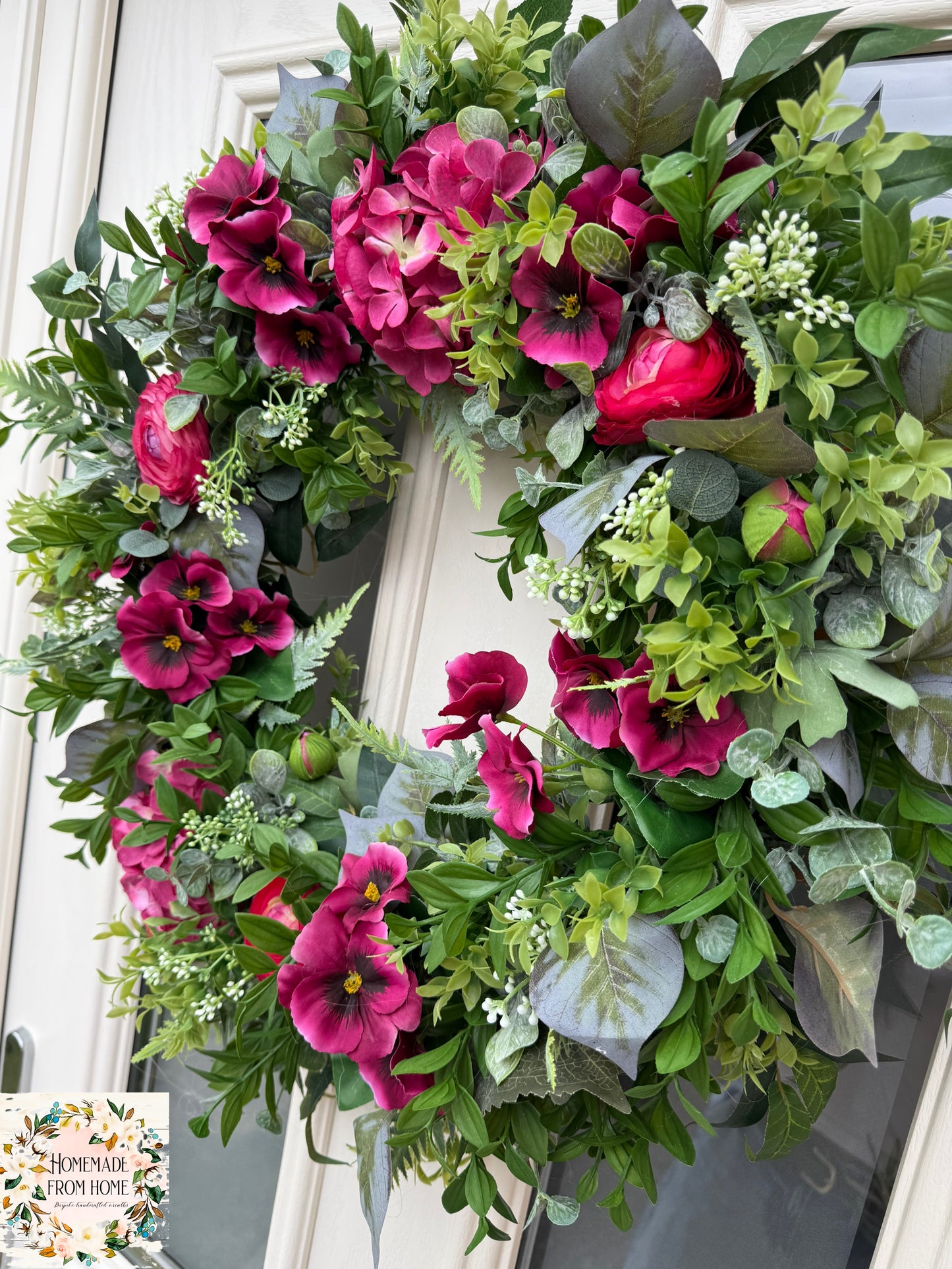 Hydrangea & pansy wreath