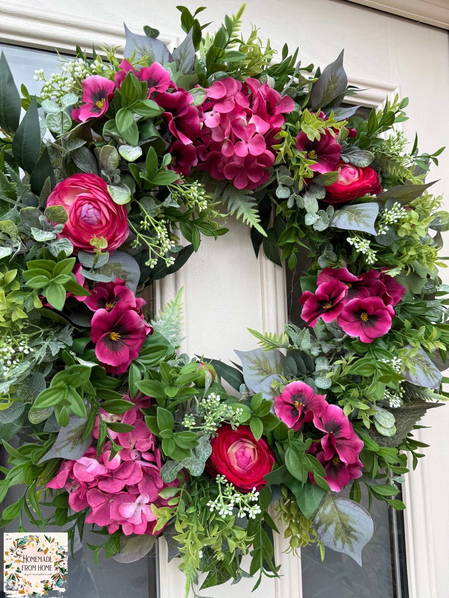 Hydrangea & pansy wreath