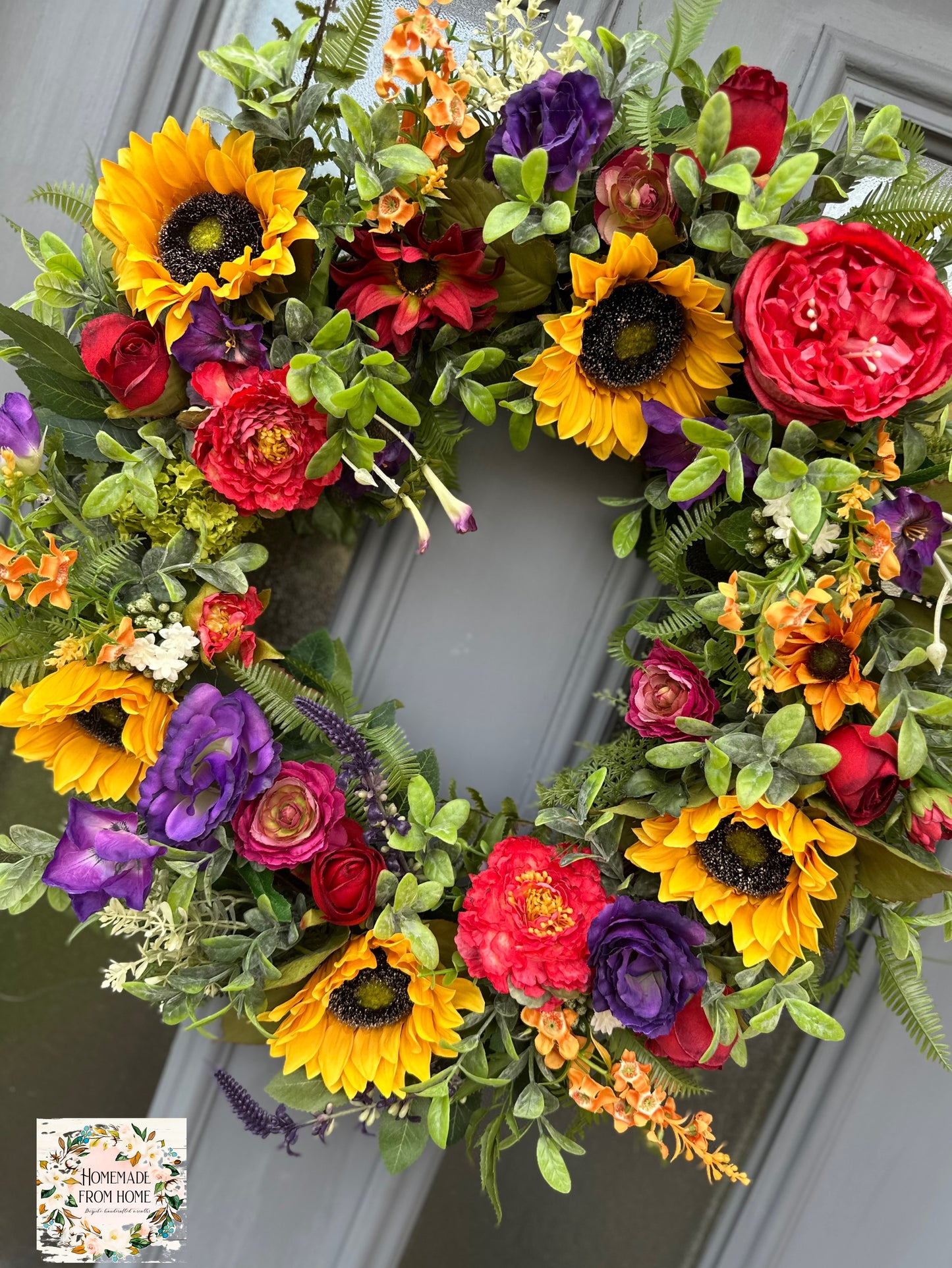 Bright sunflower wreath