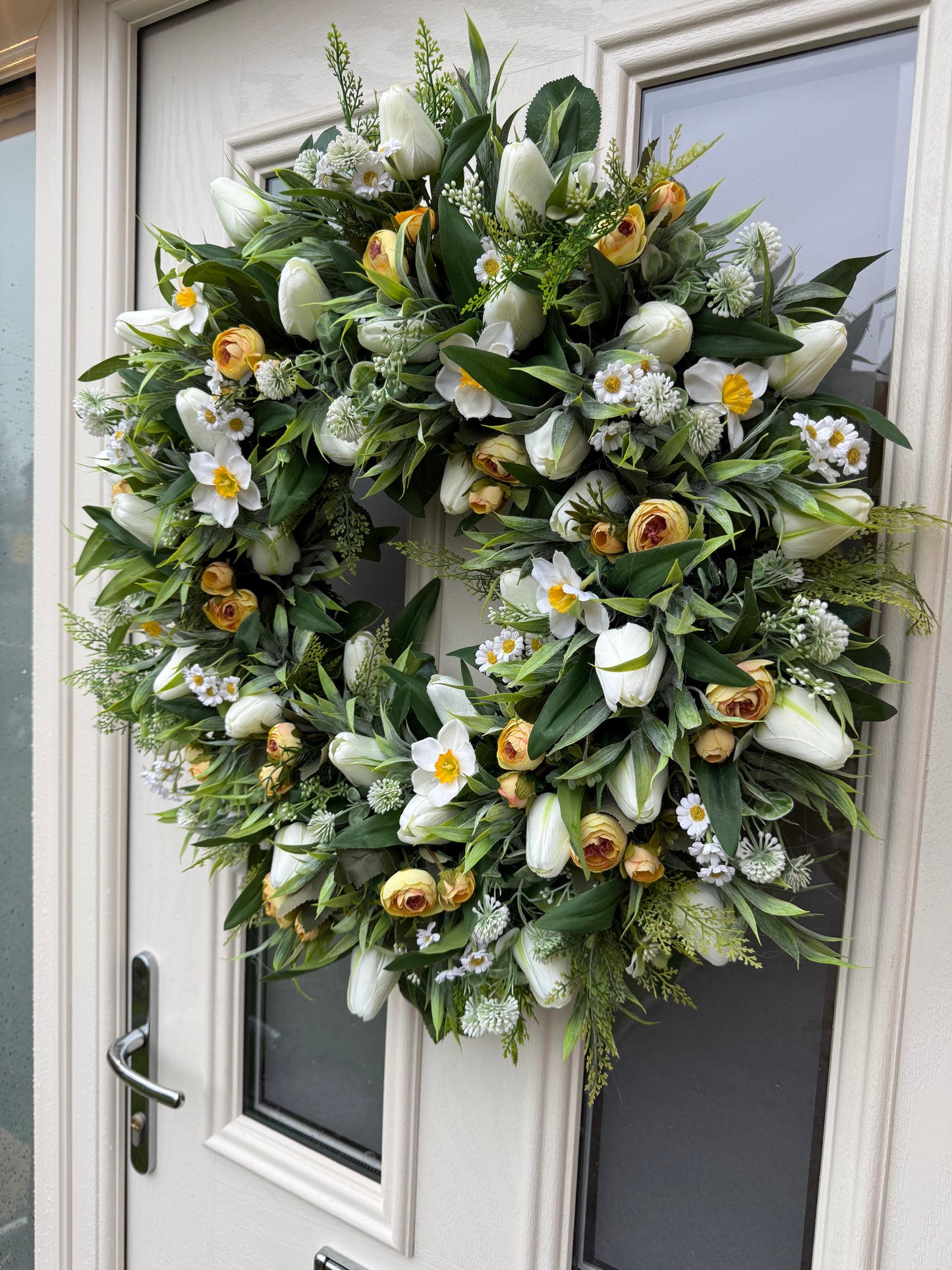 Tulip and daffodil spring wreath (made to order)