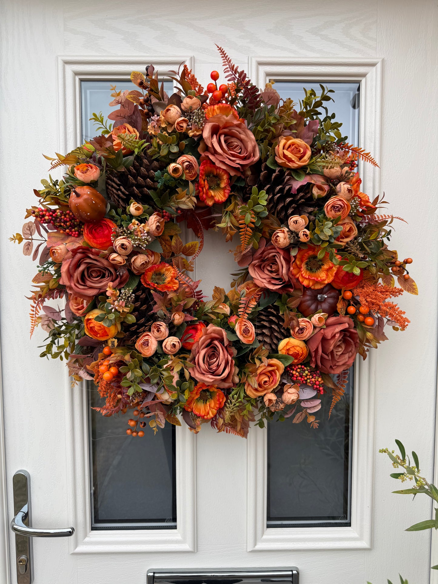 Flame poppy wreath