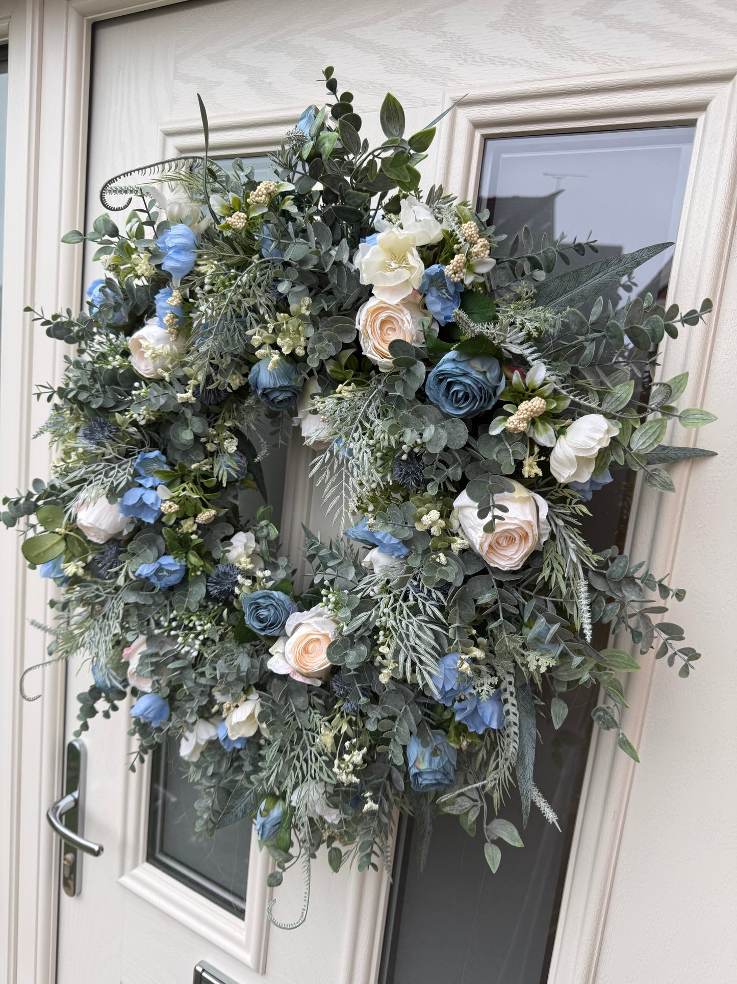 Cottage blue wreath (ready to send)