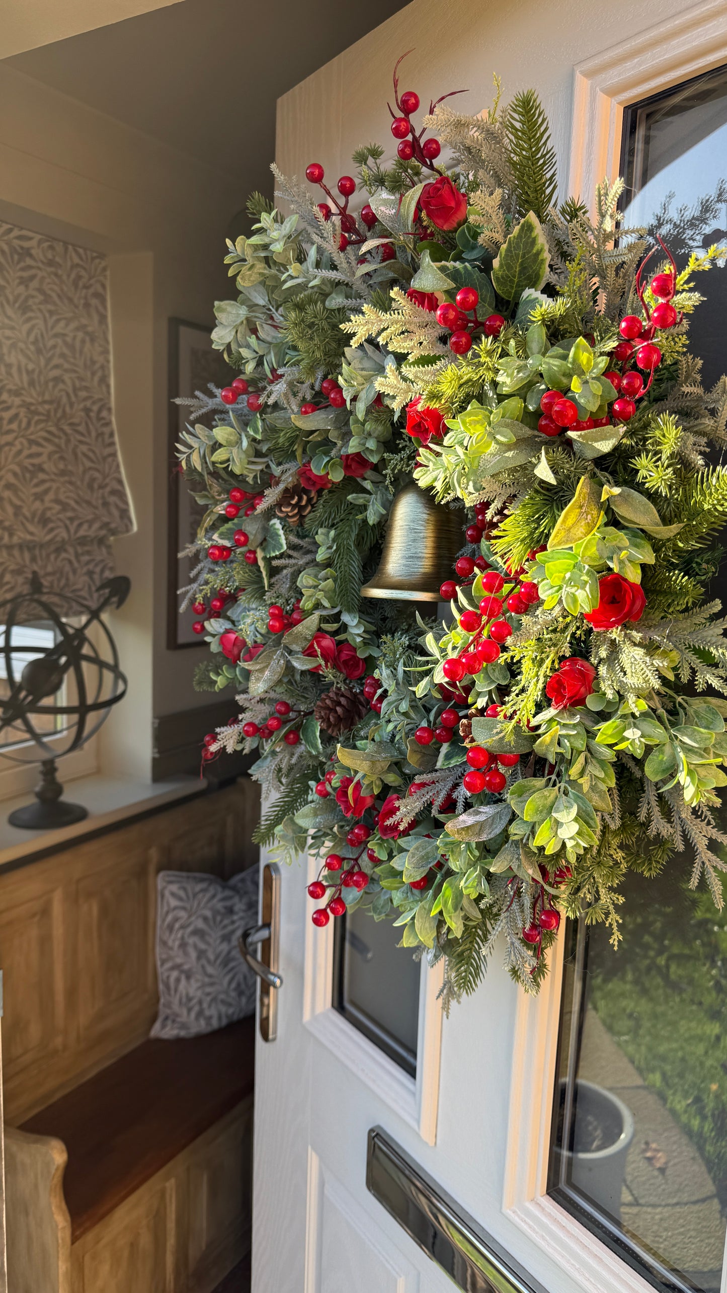 Red berry bell wreath (new and improved)