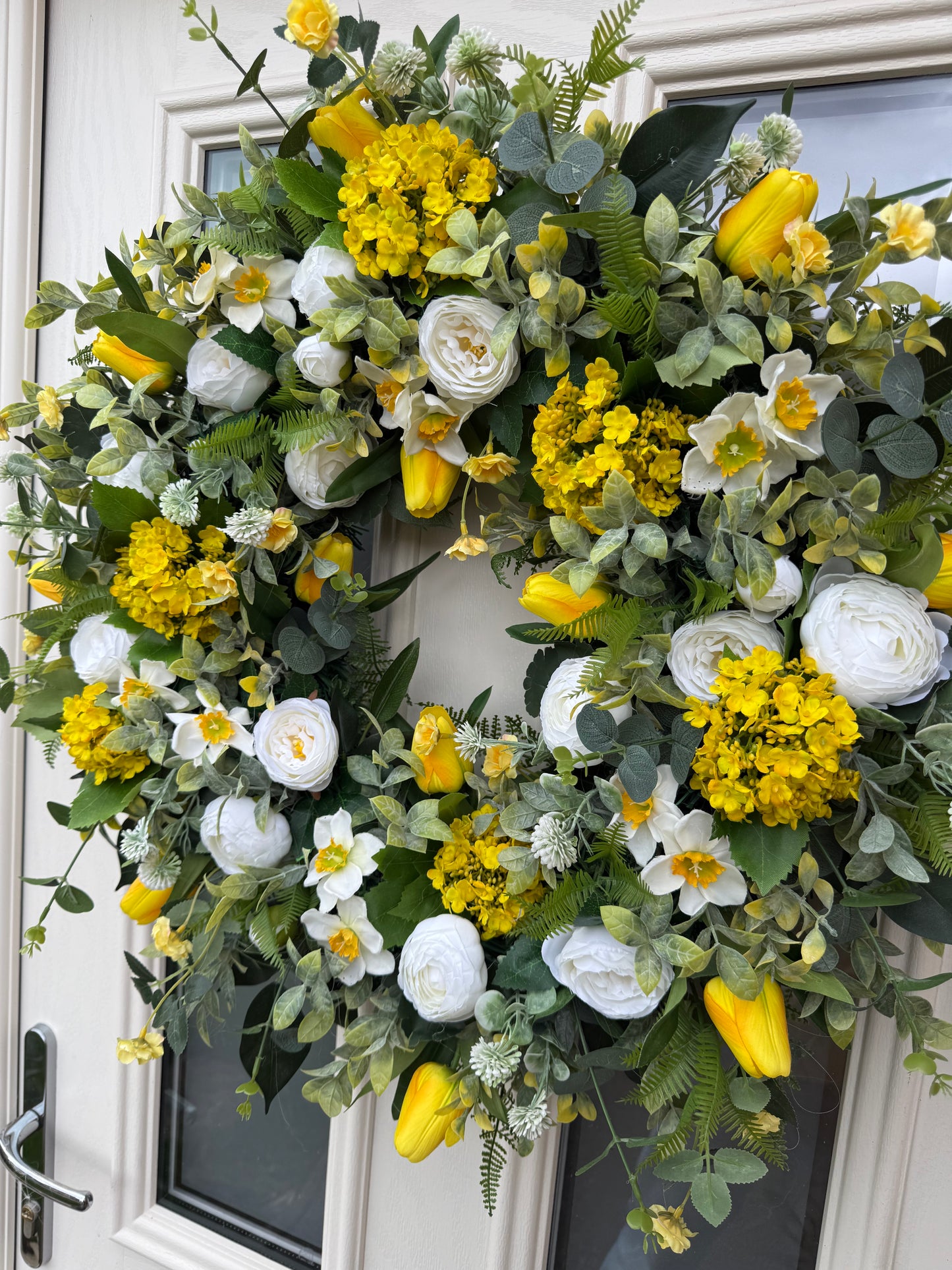Hello spring wreath (ready to send)