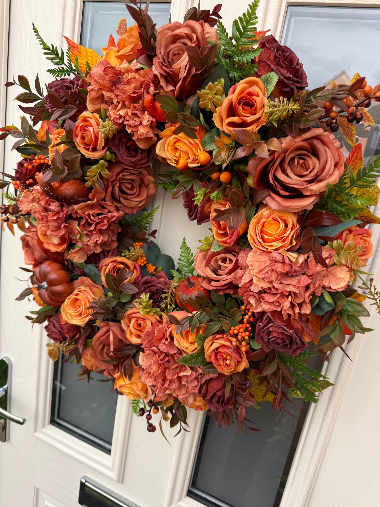 Autumn rose wreath