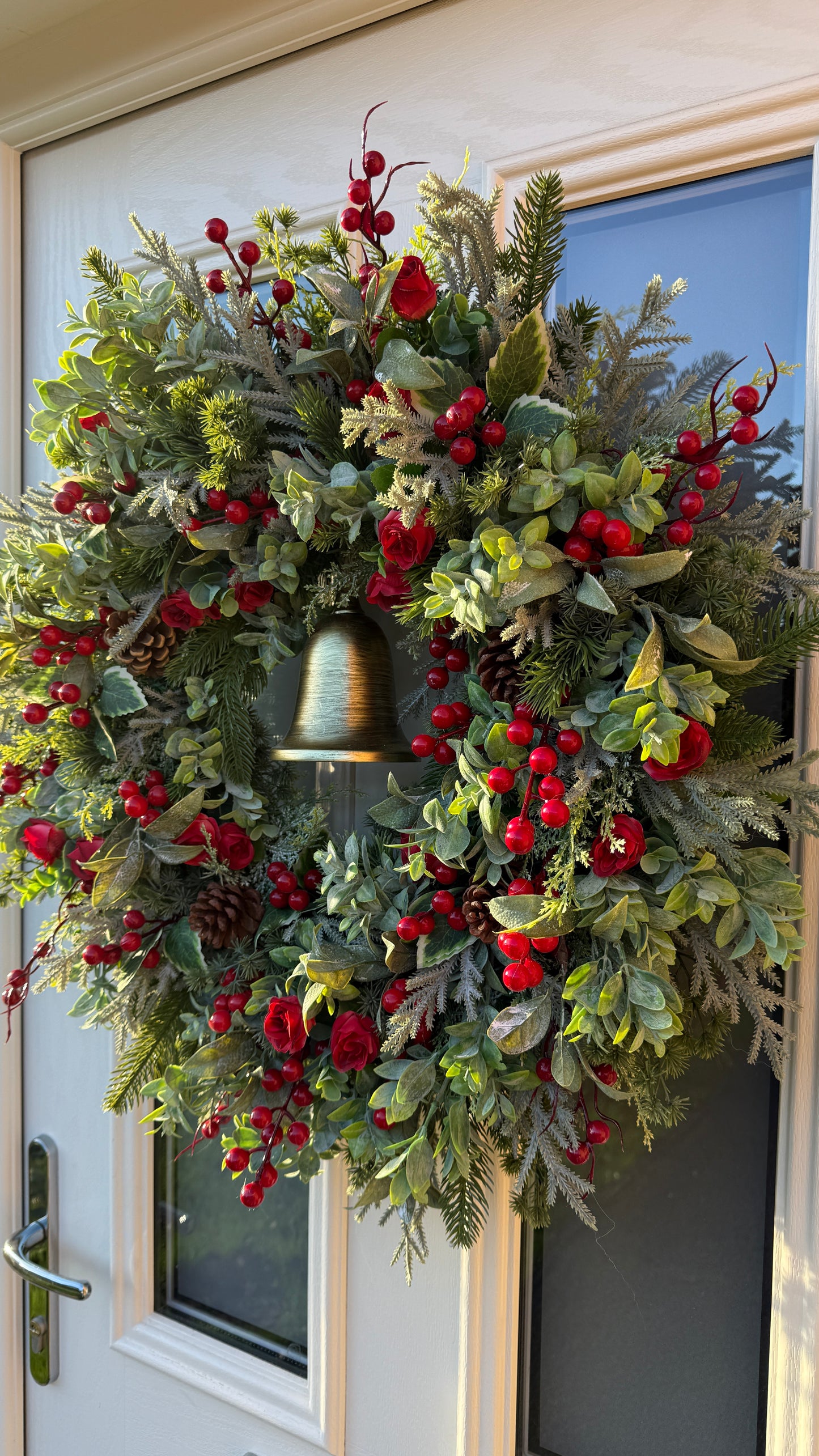 Red berry bell wreath (new and improved)