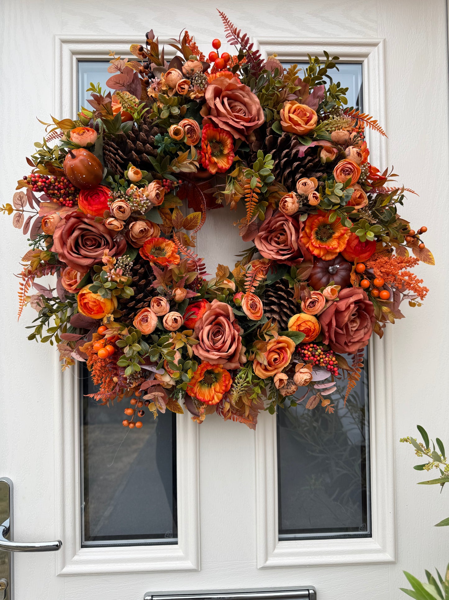 Flame poppy wreath