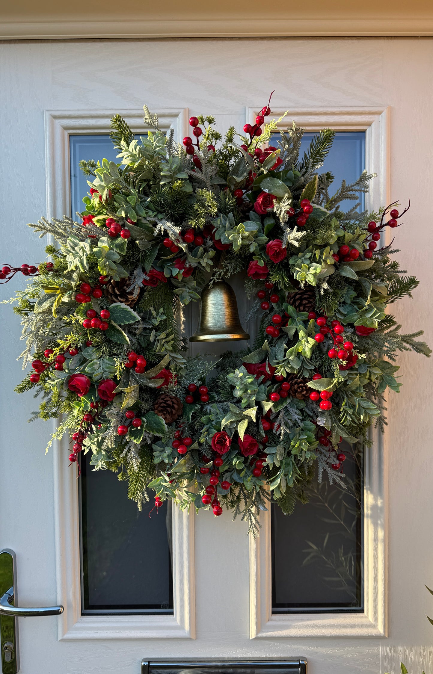 Red berry bell wreath (new and improved)