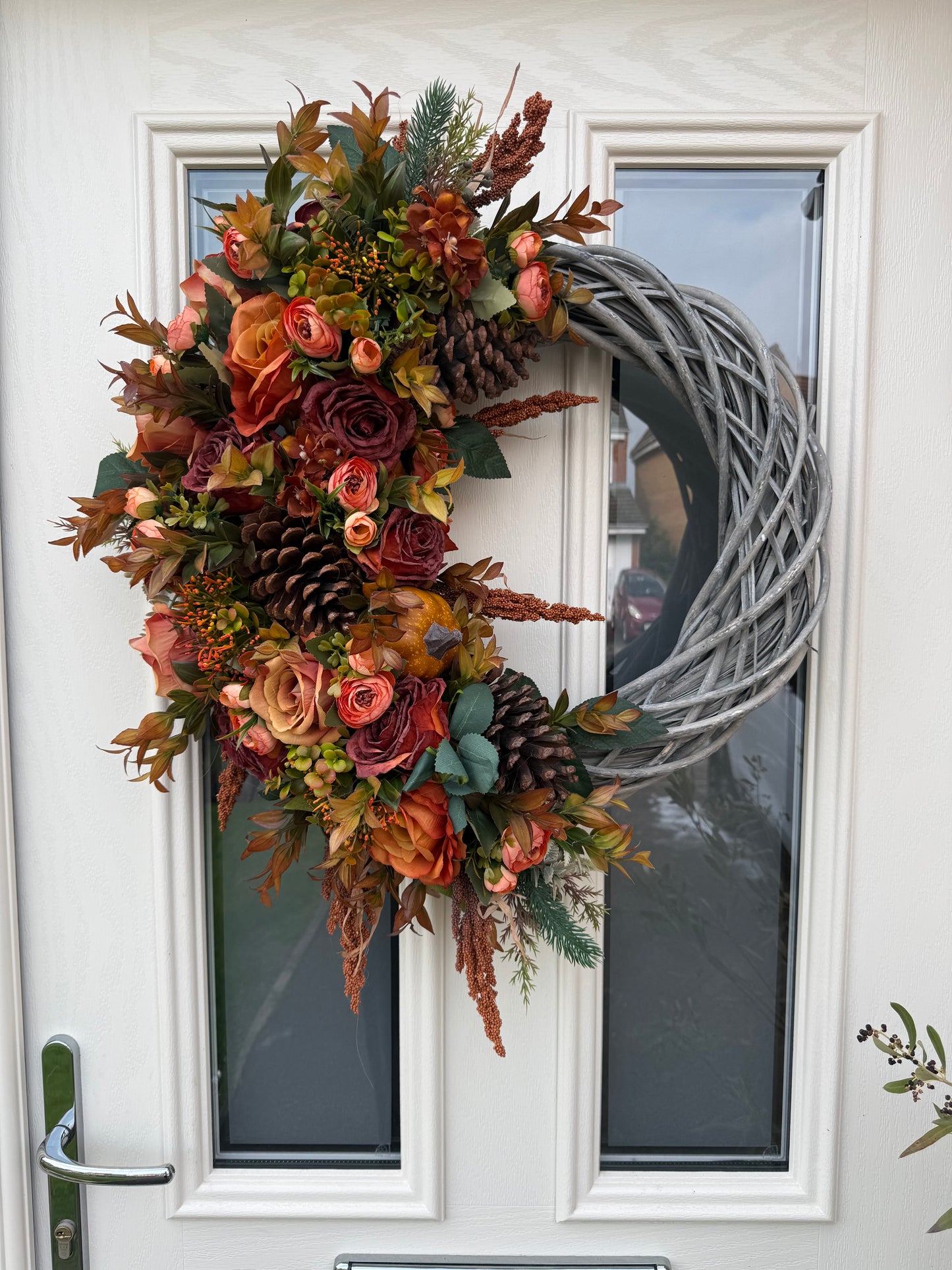 Goldie signature wreath