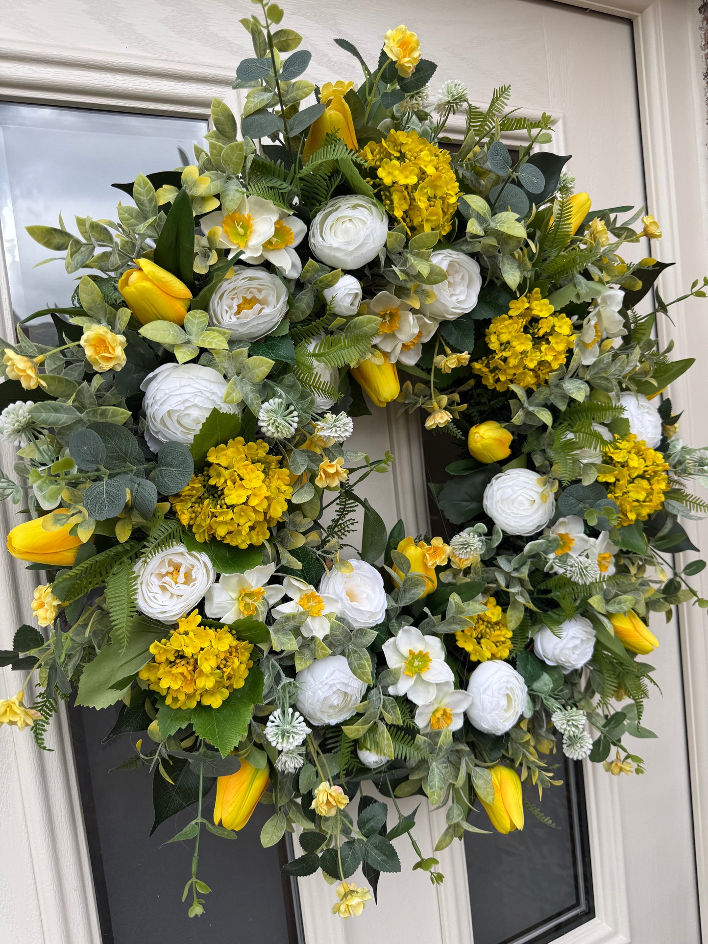 Hello spring wreath (ready to send)