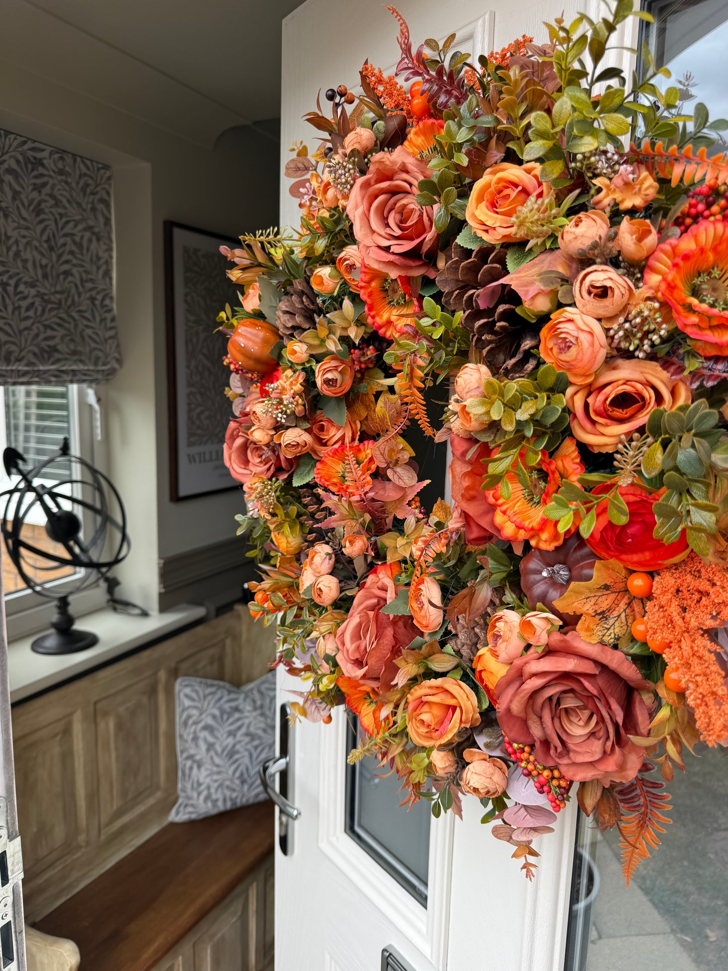 Flame poppy wreath