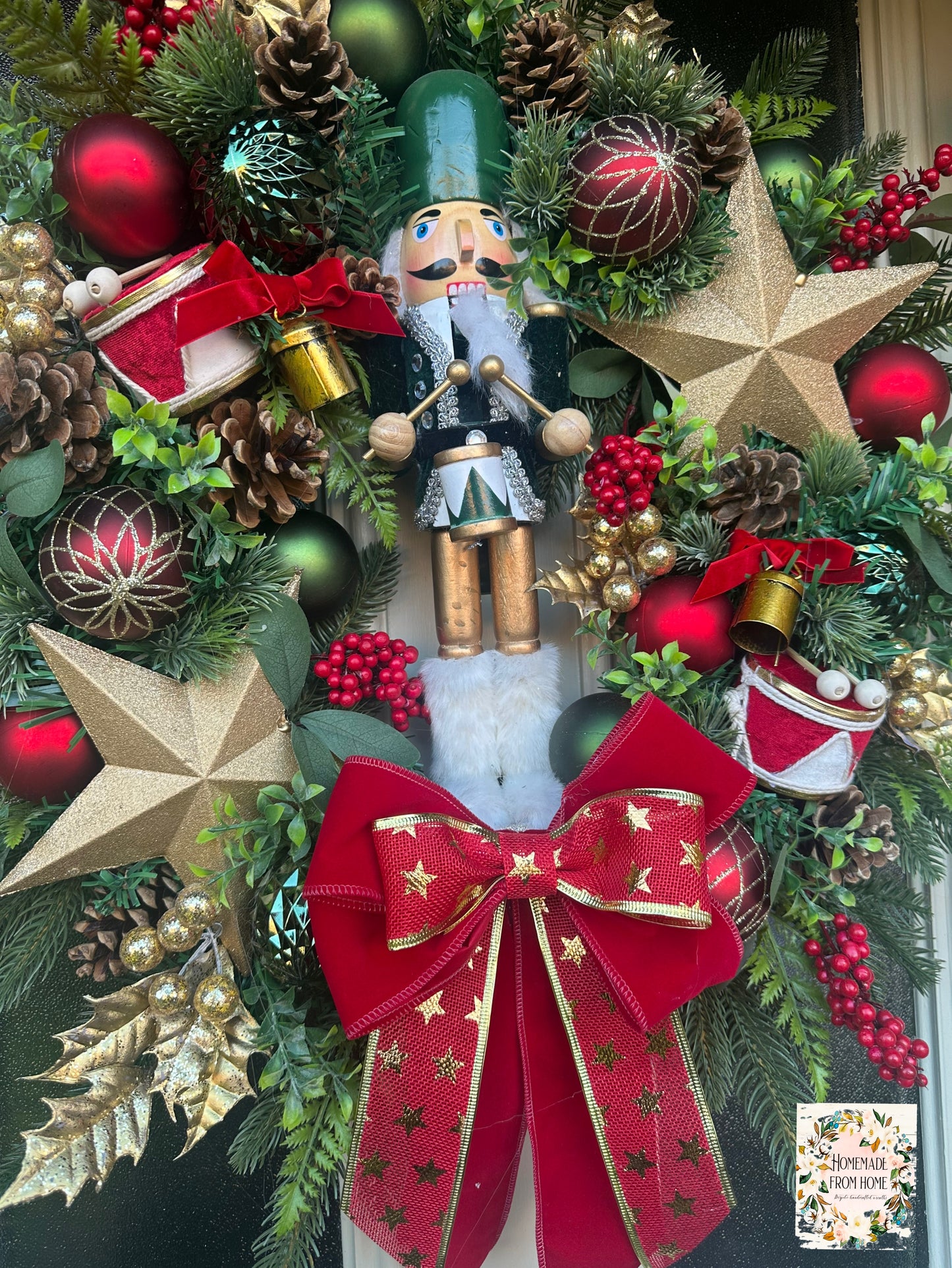 Traditional nutcracker wreath