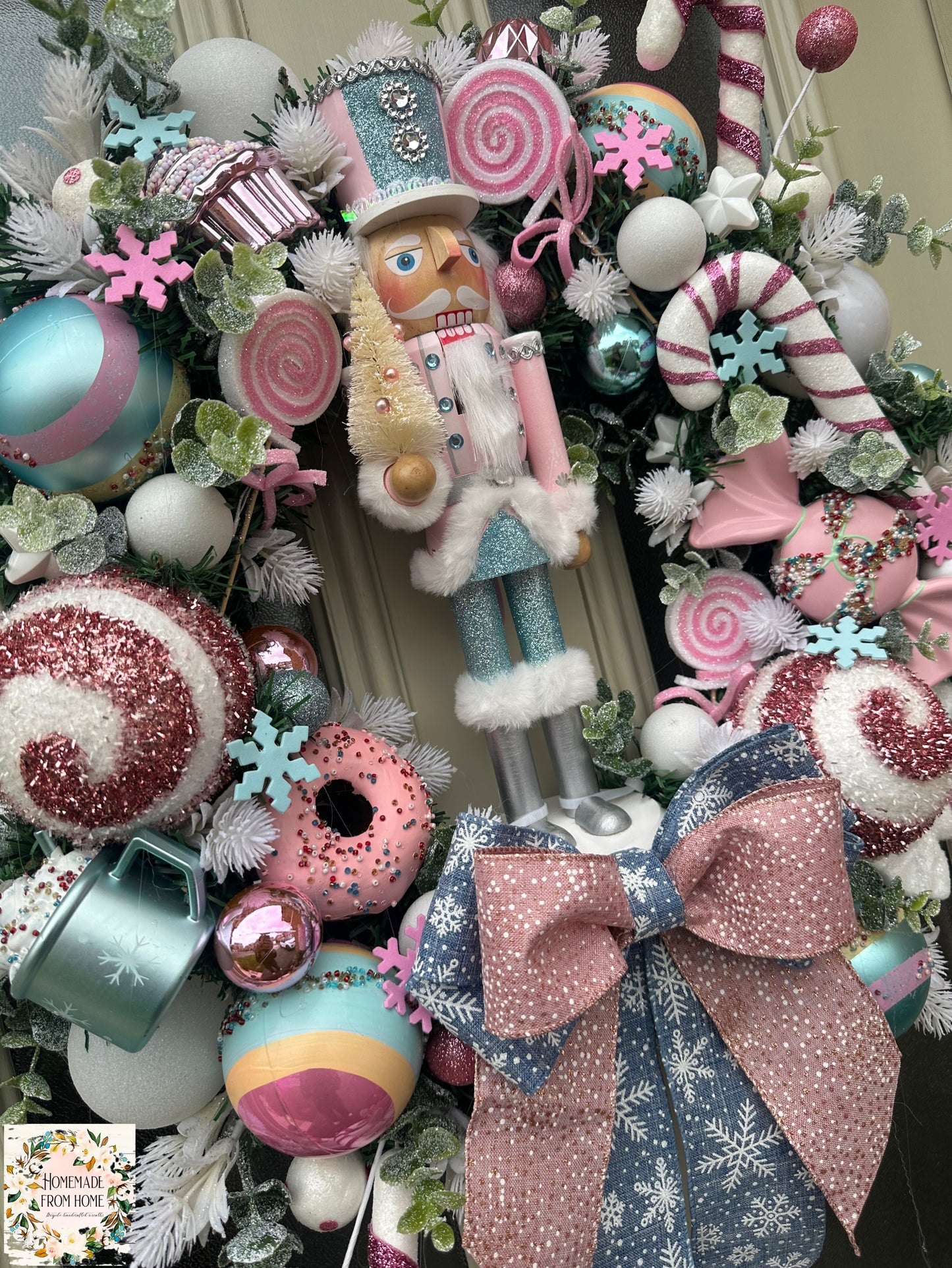 Bubblegum nutcracker wreath