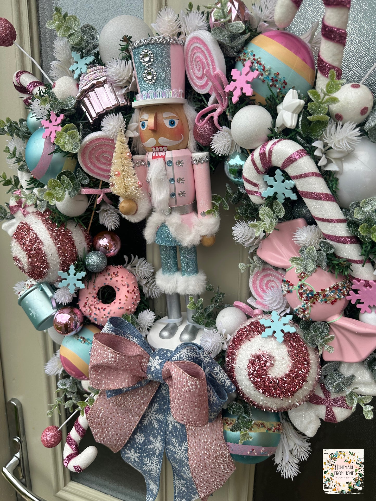 Bubblegum nutcracker wreath